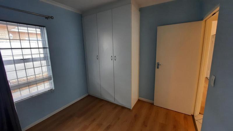 To Let 3 Bedroom Property for Rent in Oostersee Western Cape